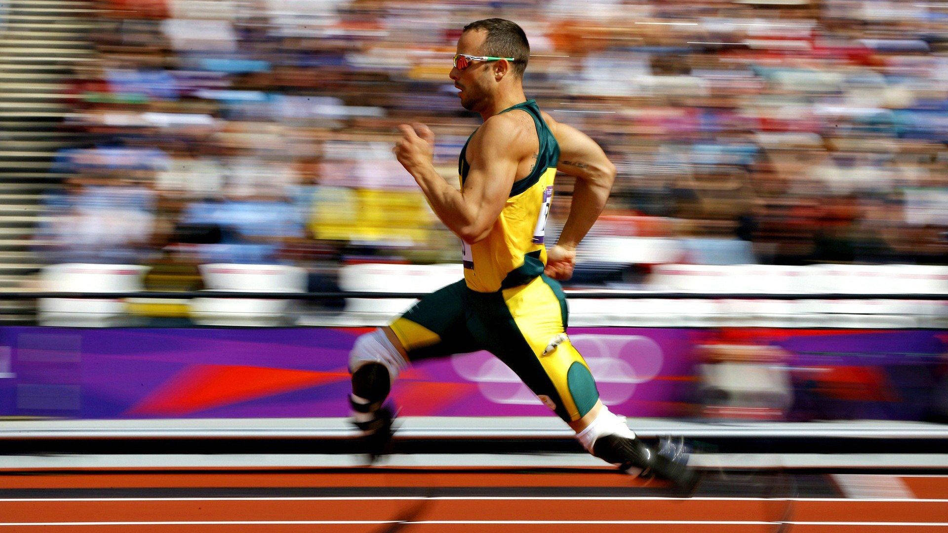 乔·波尔曼在比赛中的冷静决策，助袋鼠队锁定胜利，乔治波尔蒂